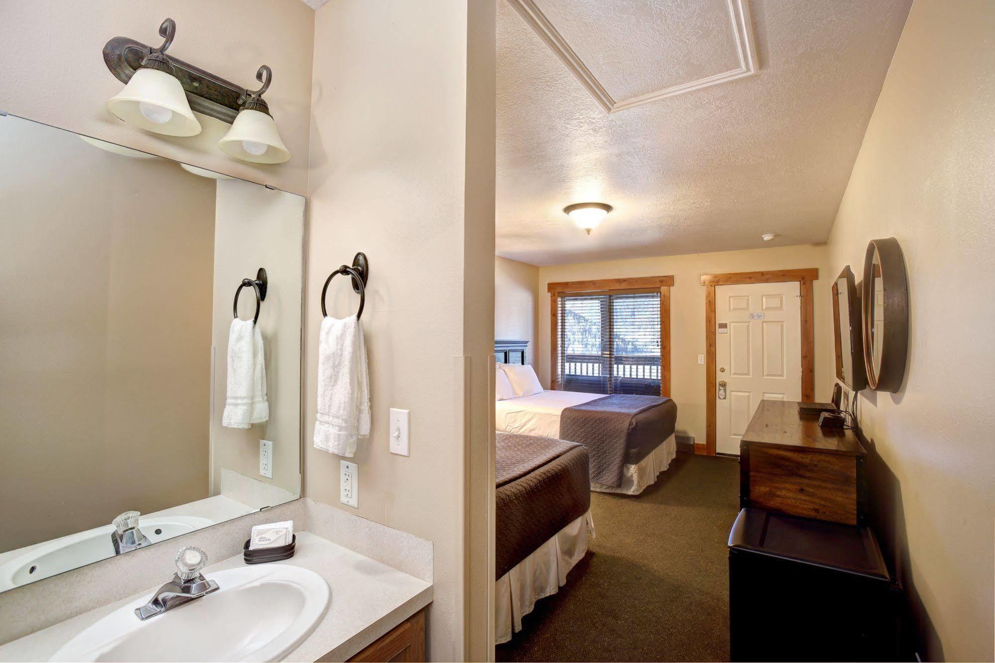 Beaver Creek Lodge لوجان المظهر الخارجي الصورة