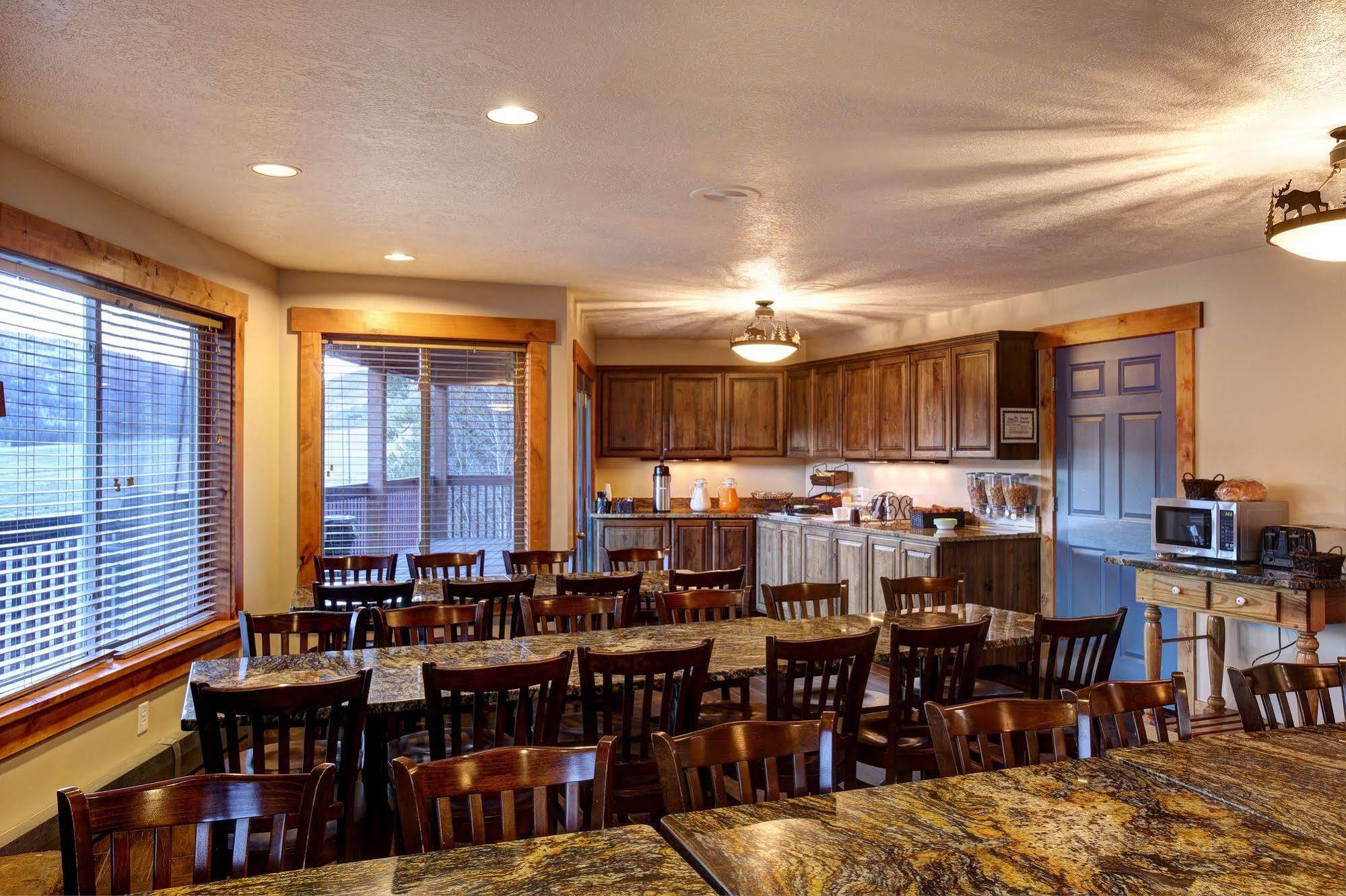 Beaver Creek Lodge لوجان المظهر الخارجي الصورة